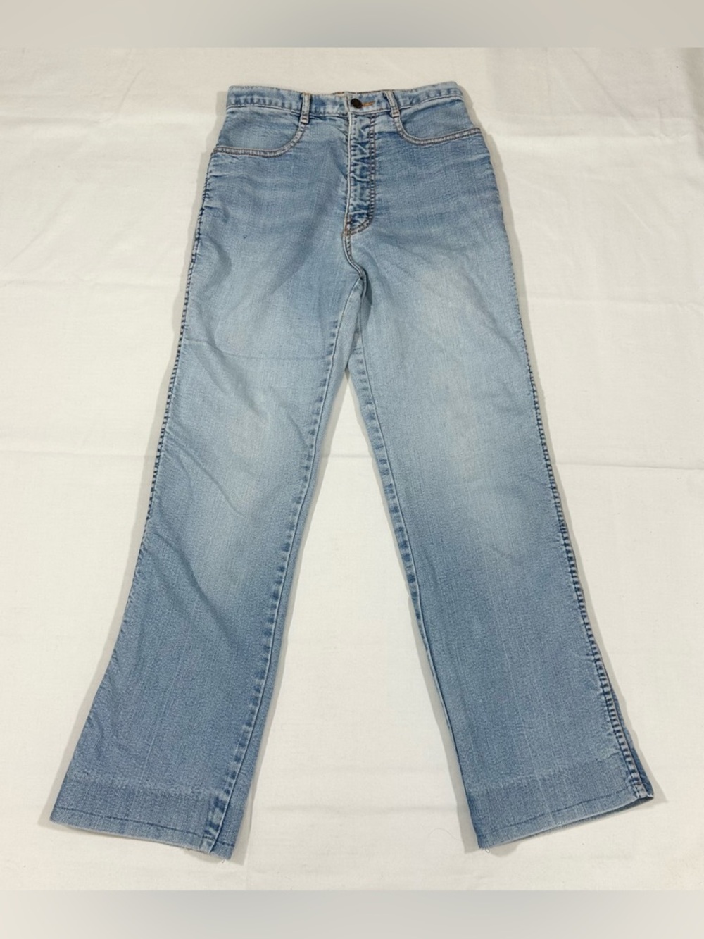 Vintage Brittania Women’s Jeans 26x29 Light Wash Distressed Straight Leg US Made